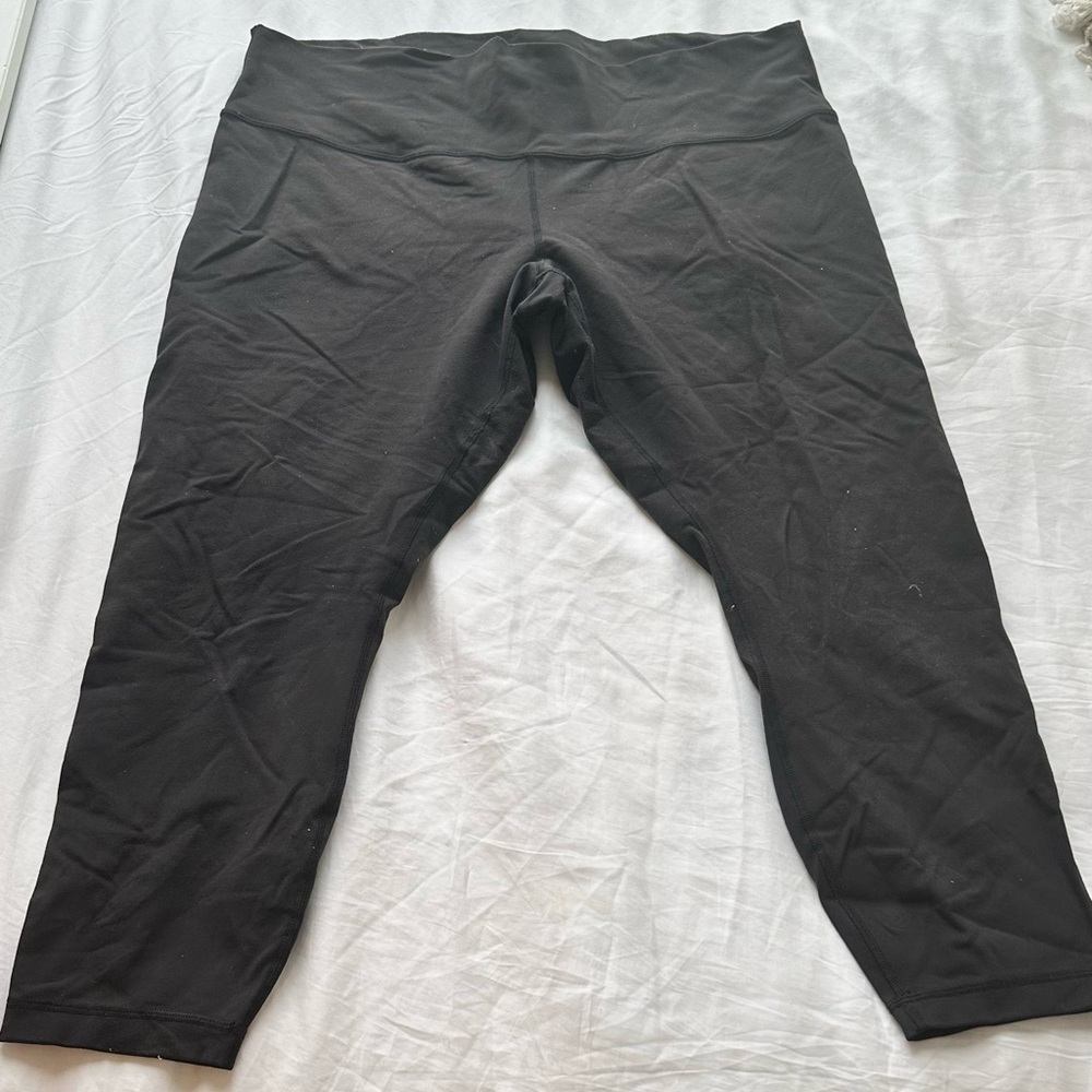 Black Lululemon size 20 cotton leggings